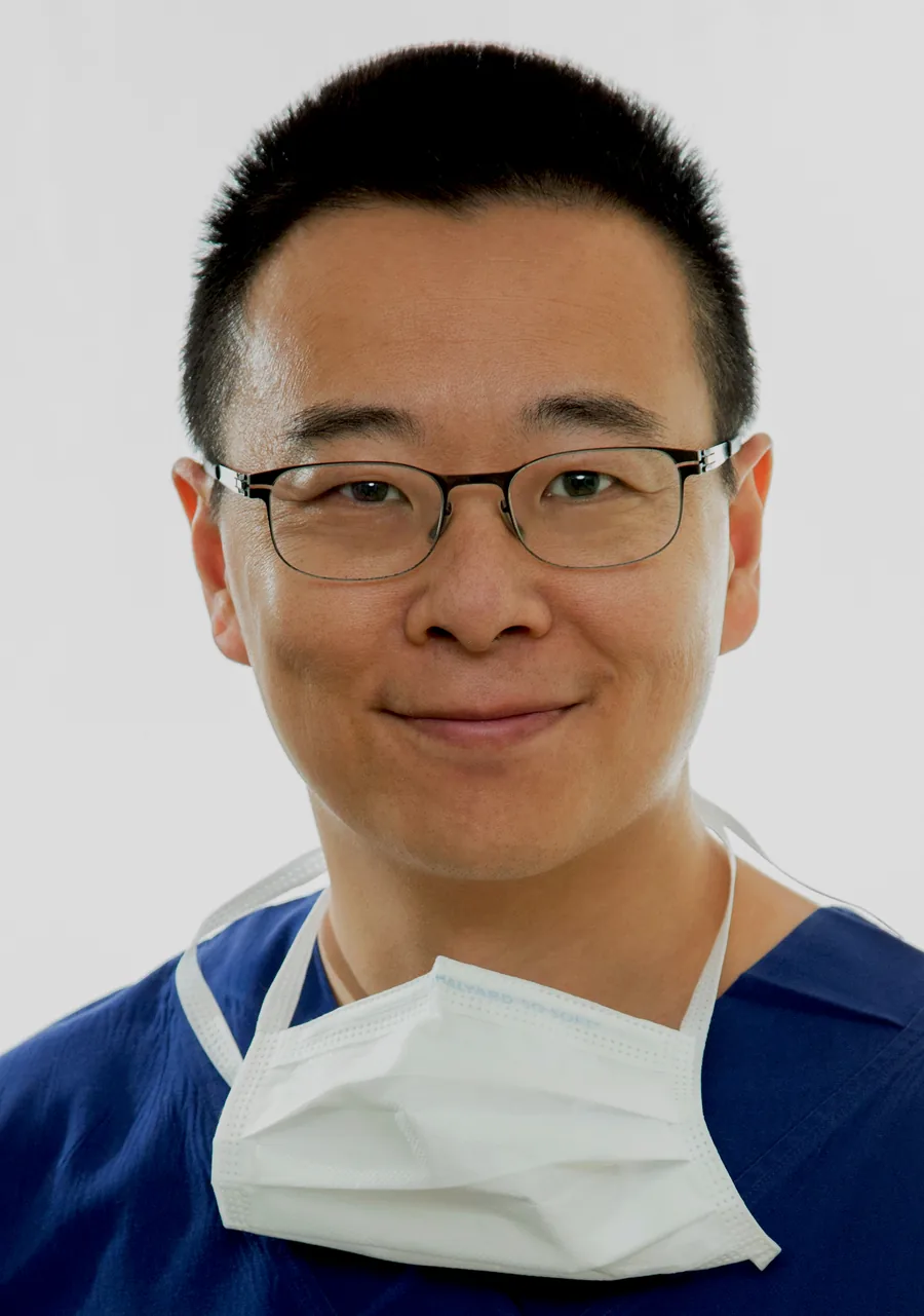 Dr Simon Chen